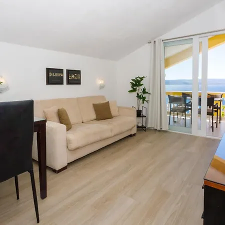 Apartments Beach Side Brela Exterior photo
