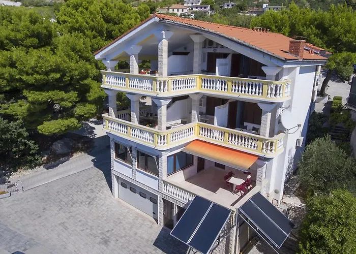 Apartments Beach Side Brela