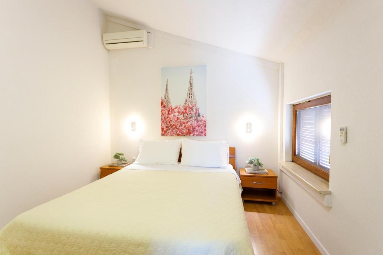 Side Apartment Brela